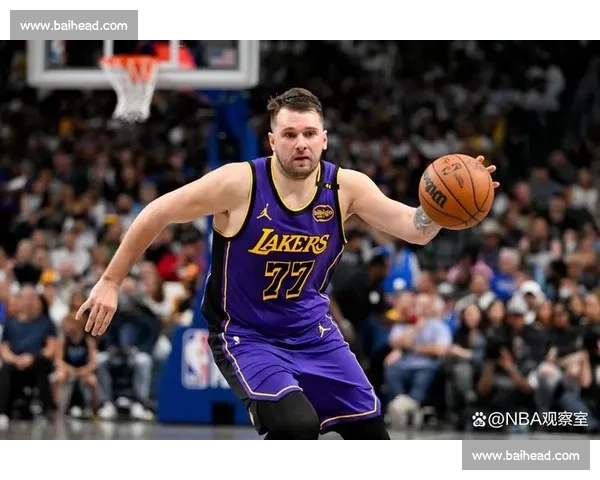 🔥东契奇惊现魔鬼瘦身!球衣号码从 077 缩水成 7,球迷惊呼认不出!🔥